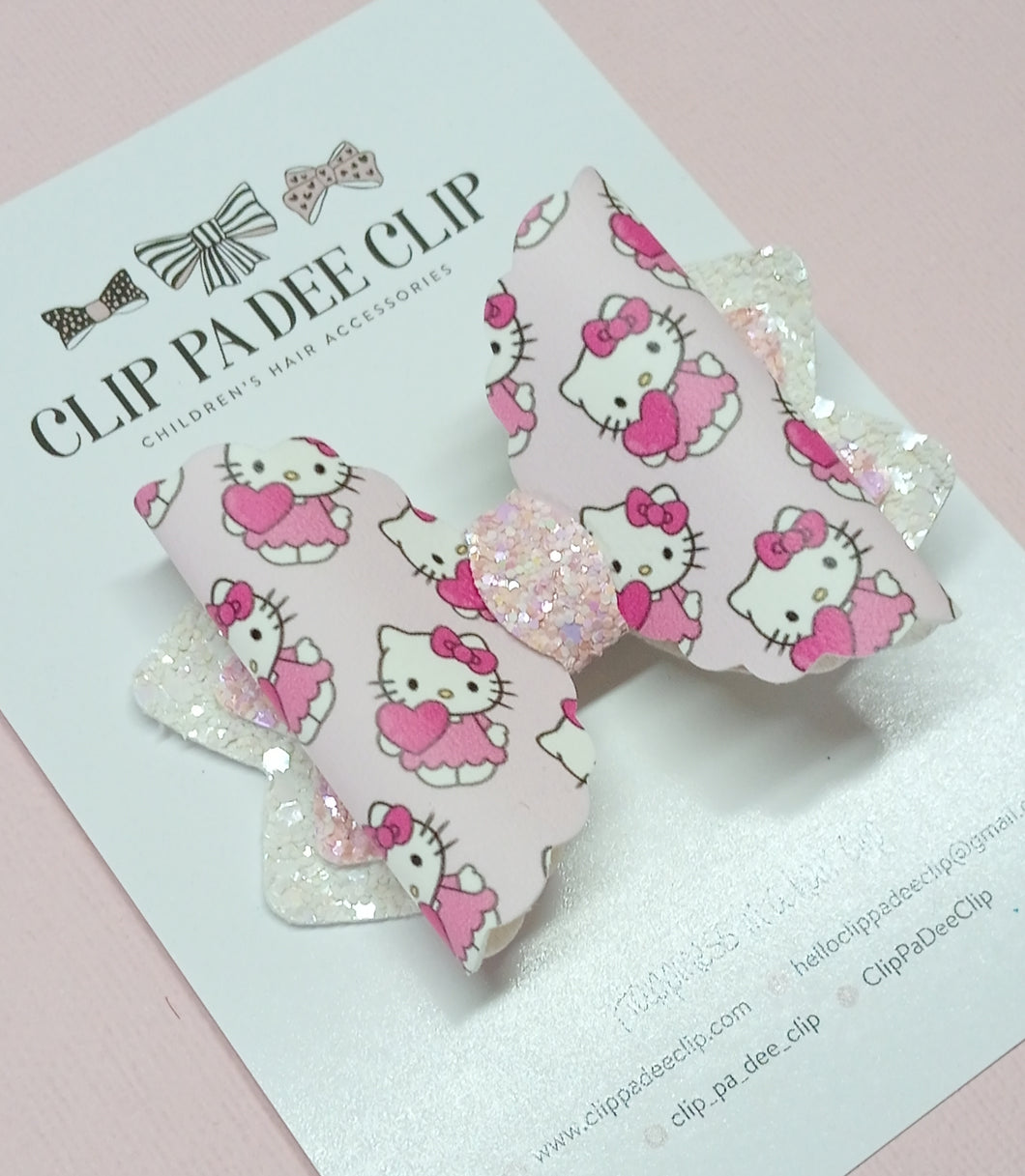 Scallop Kiarah Bow (Large) -Pink Kitty