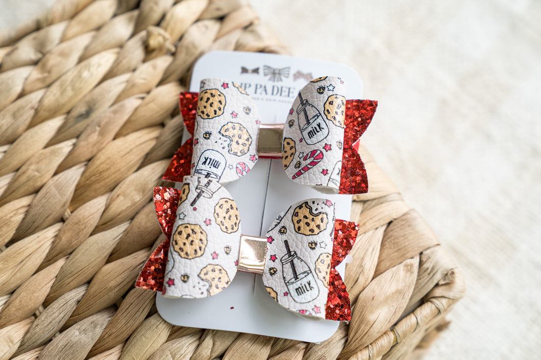 Clara Bow - Milk & Cookies